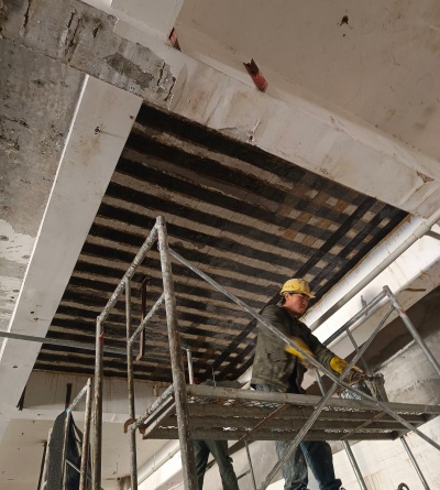 南宁青秀区民歌湖改造项目楼板碳纤维加固工程案例